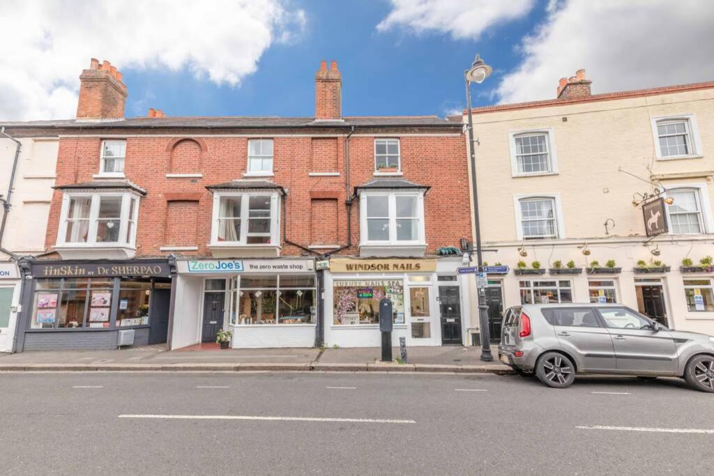 Town Centre Victorian Townhouse Sleeps 6 Ferienhaus Windsor